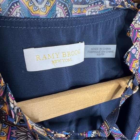 RAMY BROOK New York 100% Silk Popover Paisley Floral Print Sleeveless Blouse - Picture 6 of 9